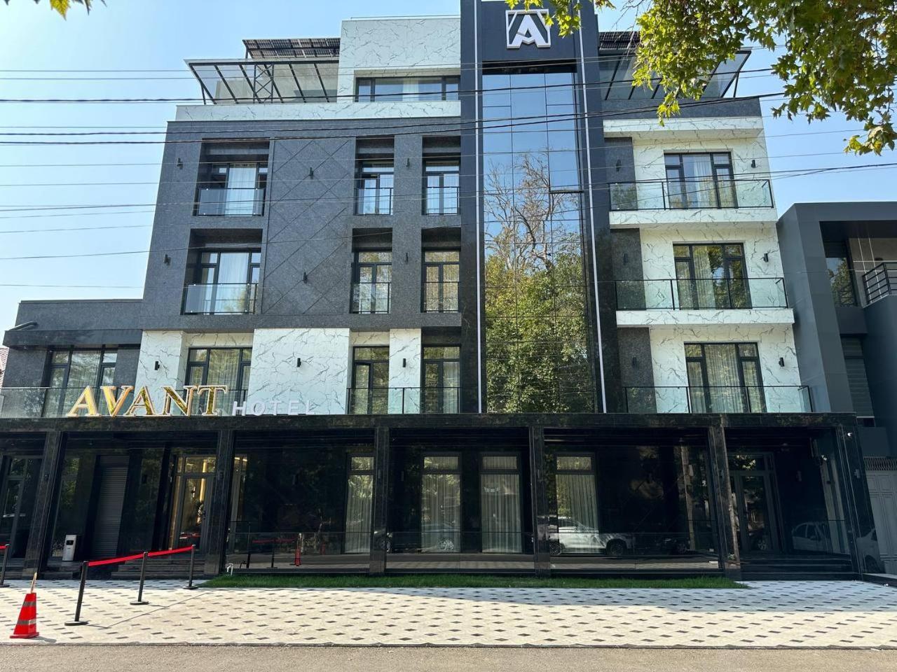 Avant Express Hotel Pool&Spa Tashkent Luaran gambar